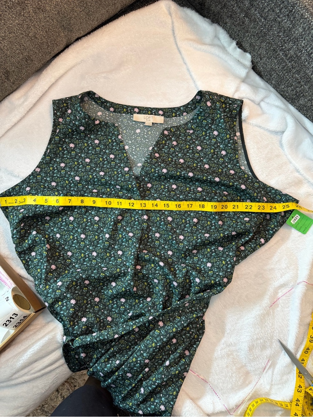 LOFT Dark Green Floral V-Neck Sleeveless Dress